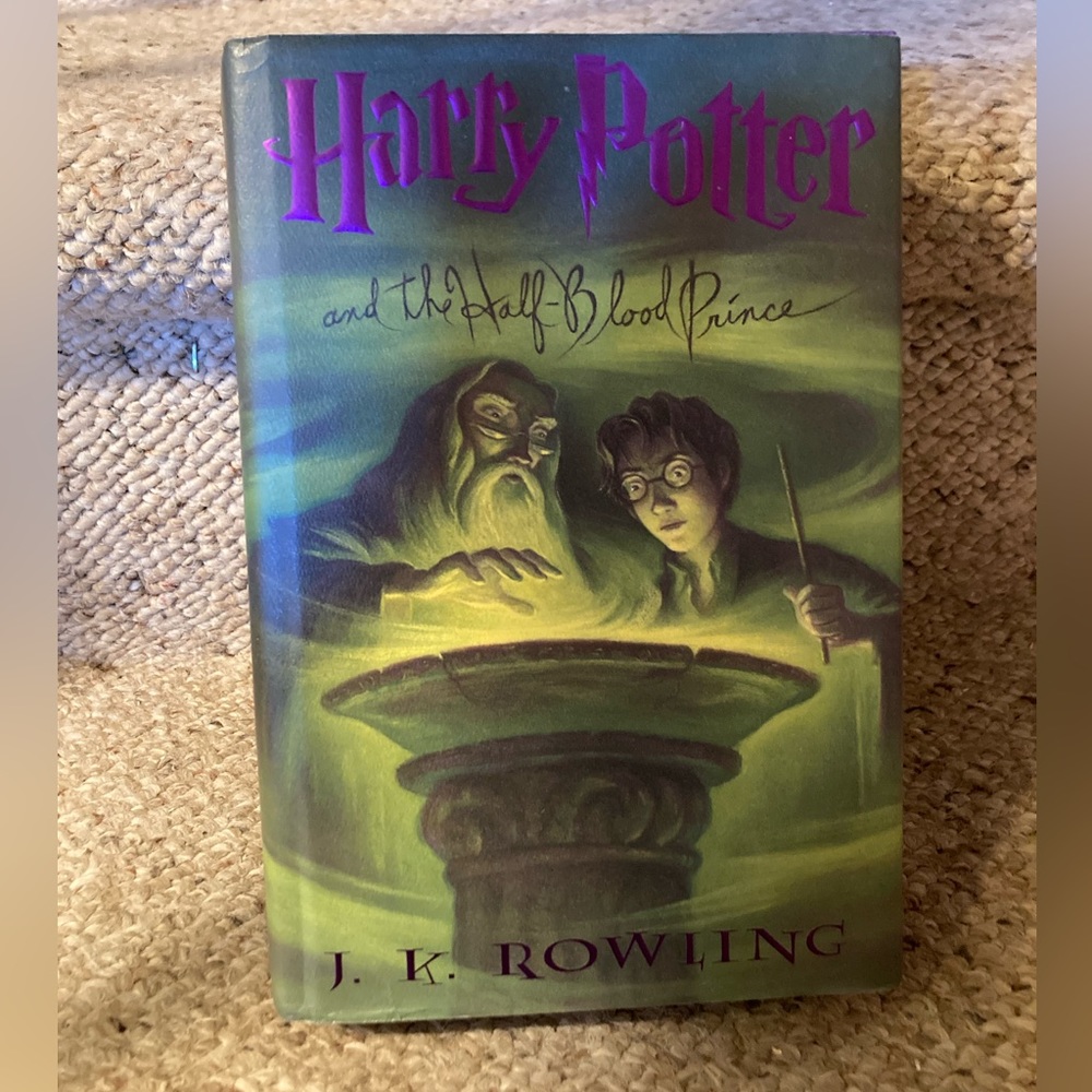 Book: Harry Potter and the Half-Blood Prince First American Edition, July 2005